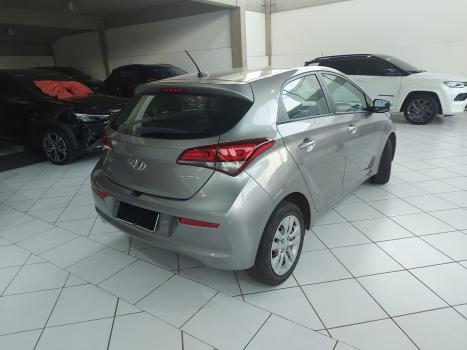 HYUNDAI HB 20 Hatch 1.6 16V 4P FLEX COMFORT PLUS AUTOMTICO, Foto 5