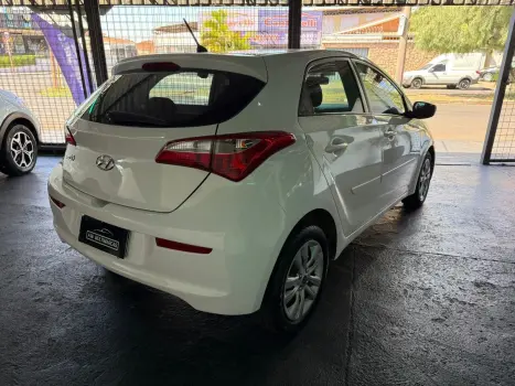 HYUNDAI HB 20 Hatch 1.0 12V 4P FLEX COMFORT PLUS, Foto 3