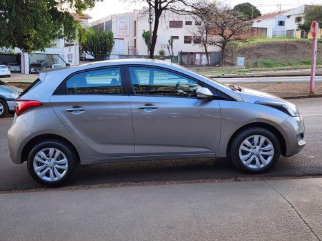 HYUNDAI HB 20 Hatch 1.6 16V 4P FLEX COMFORT PLUS, Foto 8