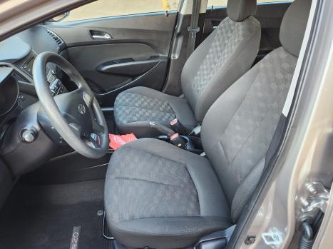 HYUNDAI HB 20 Hatch 1.6 16V 4P FLEX COMFORT PLUS, Foto 10