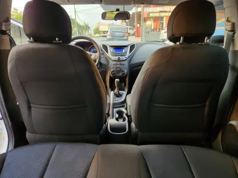 HYUNDAI HB 20 Hatch 1.6 16V 4P FLEX COMFORT PLUS, Foto 12