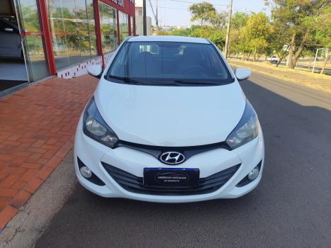 HYUNDAI HB 20 Sedan 1.6 16V 4P FLEX COMFORT PLUS, Foto 2