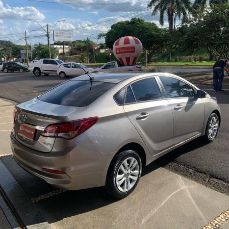 HYUNDAI HB 20 Sedan 1.6 16V 4P FLEX COMFORT PLUS AUTOMTICO, Foto 5