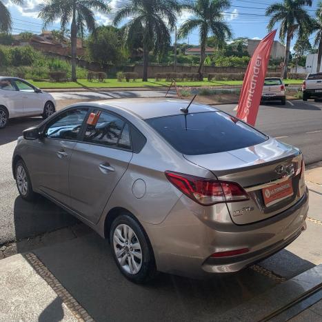 HYUNDAI HB 20 Sedan 1.6 16V 4P FLEX COMFORT PLUS AUTOMTICO, Foto 6