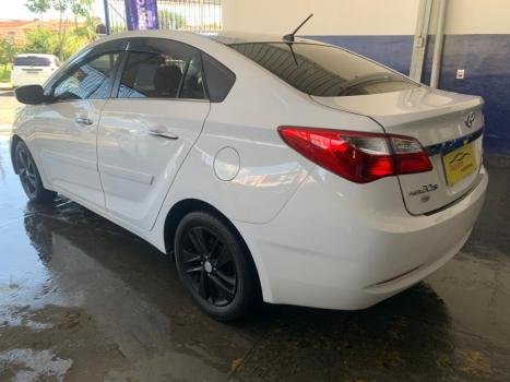 HYUNDAI HB 20 Sedan 1.6 16V 4P FLEX PREMIUM AUTOMTICO, Foto 3