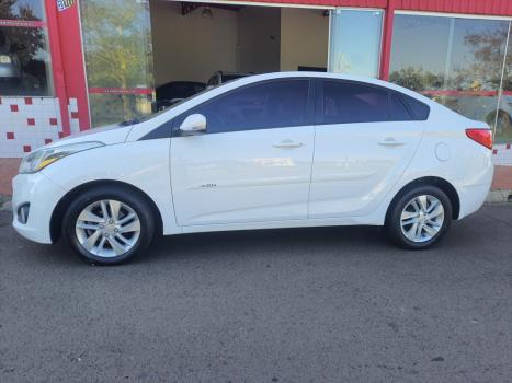 HYUNDAI HB 20 Sedan 1.6 16V 4P FLEX PREMIUM, Foto 4