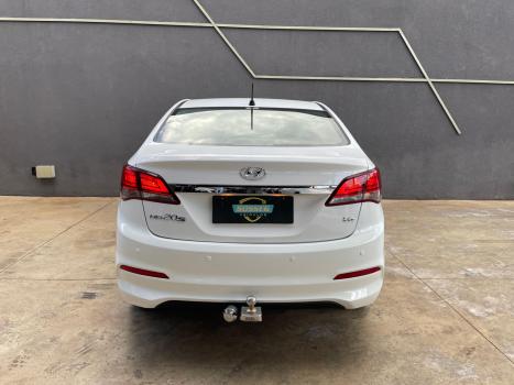 HYUNDAI HB 20 Sedan 1.6 16V 4P FLEX COMFORT STYLE, Foto 2