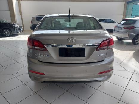 HYUNDAI HB 20 Sedan 1.6 16V 4P FLEX COMFORT STYLE AUTOMTICO, Foto 4