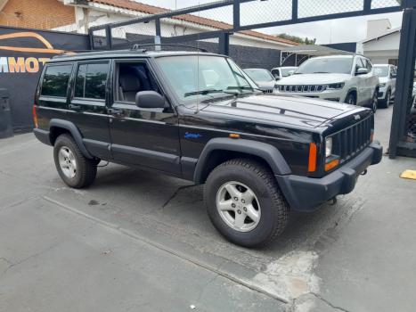 JEEP Cherokee 4.0 6 CILINDROS 12V 4P 4X4 LAREDO AUTOMTICO, Foto 1