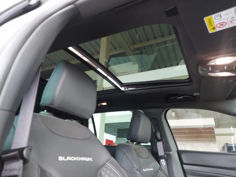 JEEP Commander 2.0 16V 4P HURRICANE 4 TURBO BLACKHAWK AUTOMTICO, Foto 17