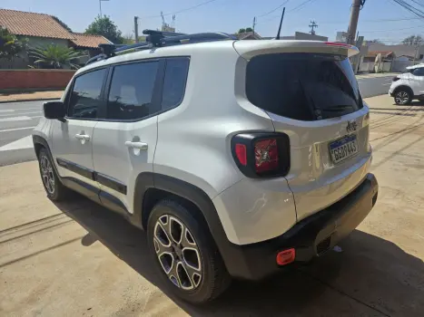 JEEP Renegade 1.8 16V 4P FLEX LONGITUDE AUTOMTICO, Foto 5