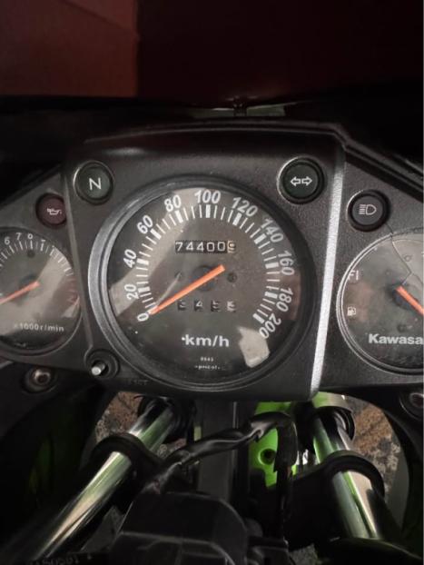 KAWASAKI Ninja 250 R, Foto 9