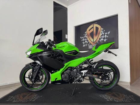 KAWASAKI Ninja 400 , Foto 5