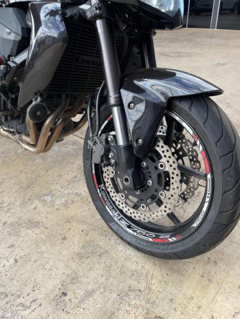KAWASAKI Z 750 ABS, Foto 6