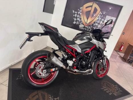 KAWASAKI Z 900 ABS, Foto 4