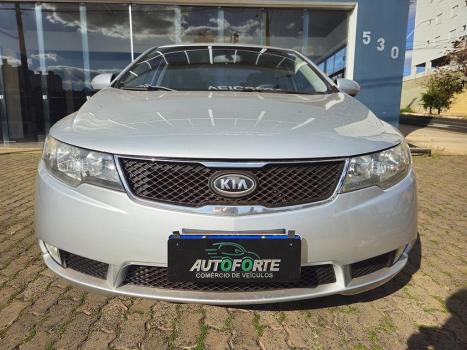 KIA Cerato Sedan 1.6 16V 4P SX2, Foto 1