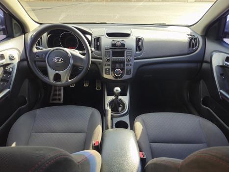 KIA Cerato Sedan 1.6 16V 4P SX2, Foto 8