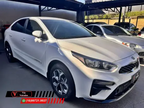 KIA Cerato Sedan 2.0 16V 4P EX AUTOMTICO, Foto 3