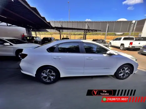 KIA Cerato Sedan 2.0 16V 4P EX AUTOMTICO, Foto 8