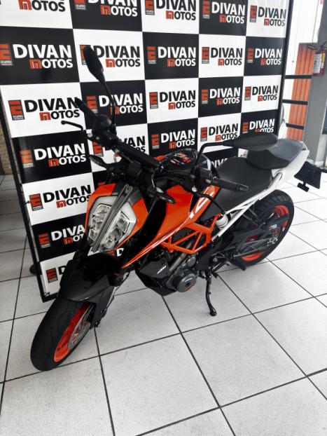 KTM 390 Duke , Foto 7