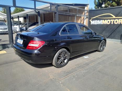 MERCEDES-BENZ C 180 1.8 16V 4P CLASSIC PLUS AUTOMTICO, Foto 2