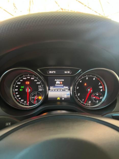 MERCEDES-BENZ CLA 180 1.6 16V 4P CGI TURBO 7G-TRONIC DCT AUTOMTICO, Foto 14