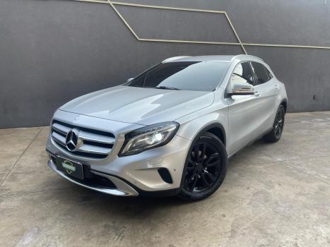 MERCEDES-BENZ GLA 200 1.6 16V 4P CGI ADVANCE TURBO AUTOMTICO, Foto 1