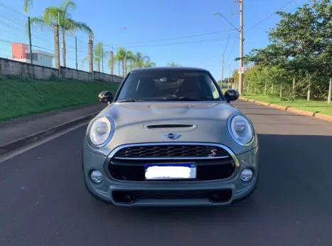 MINI Cooper 2.0 S 16V EXCLUSIVE TURBO, Foto 2