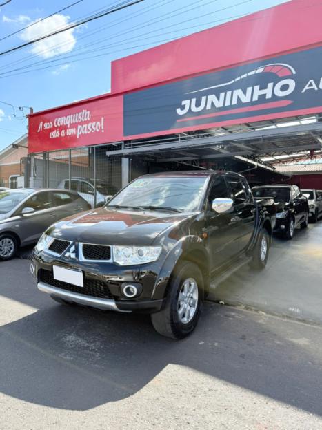 MITSUBISHI L 200 Triton 3.5 V6 HPE 4X4 FLEX CABINE DUPLA, Foto 2