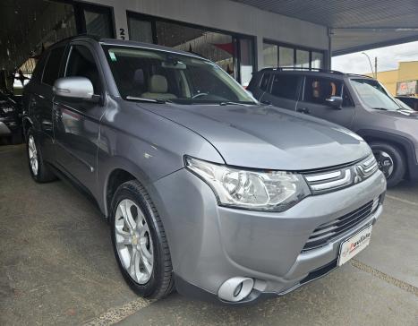 MITSUBISHI Outlander 2.0 16V 4P AUTOMTICO, Foto 2