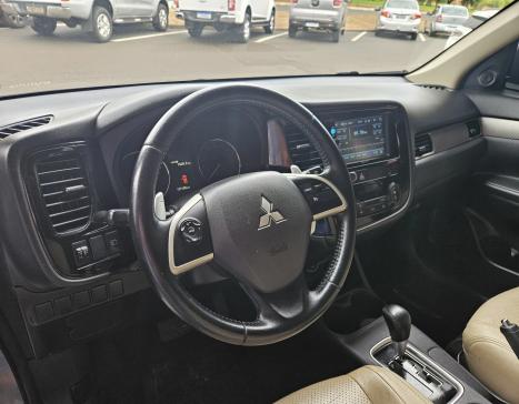 MITSUBISHI Outlander 2.0 16V 4P AUTOMTICO, Foto 8