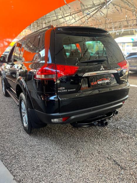 MITSUBISHI Pajero Dakar 3.2 16V 4P HPE S 4X4 TURBO DIESEL INTECOOLER 7 LUGARES AUTOMTICO, Foto 8