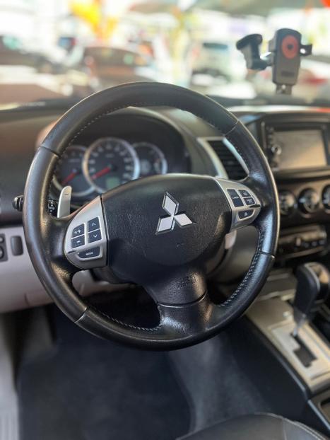 MITSUBISHI Pajero Dakar 3.2 16V 4P HPE S 4X4 TURBO DIESEL INTECOOLER 7 LUGARES AUTOMTICO, Foto 13