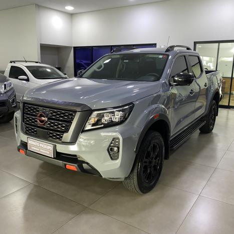 NISSAN Frontier 2.3 16V PRO4X CABINE DUPLA 4X4 BI-TURBO DIESEL AUTOMTICO, Foto 2