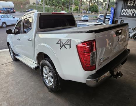 NISSAN Frontier 2.3 16V LE 4X4 CABINE DUPLA BI-TURBO DIESEL AUTOMTICO, Foto 4