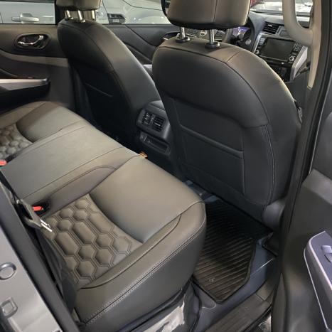 NISSAN Frontier 2.3 16V PLATINUM CABINE DUPLA 4X4 BI-TURBO DIESEL AUTOMTICO, Foto 16