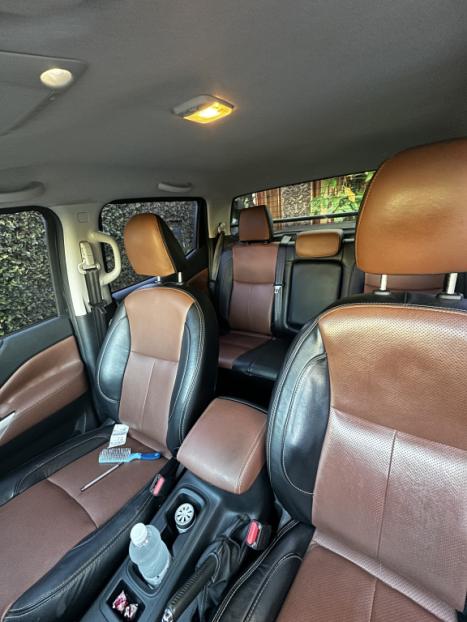 NISSAN Frontier 2.3 ATTACK CABINE DUPLA 4X4 BI-TURBO DIESEL AUTOMTICO, Foto 8