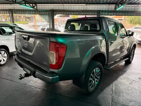 NISSAN Frontier 2.3 16V SE 4X4 CABINE DUPLA BI-TURBO DIESEL AUTOMTICO, Foto 2