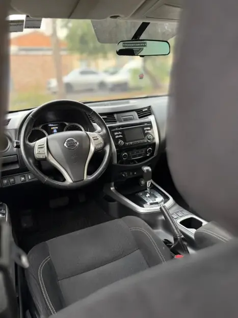 NISSAN Frontier 2.3 16V SE 4X4 CABINE DUPLA BI-TURBO DIESEL AUTOMTICO, Foto 6