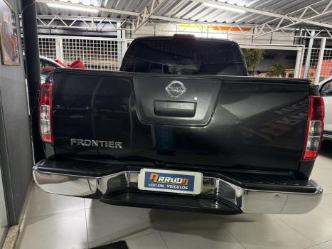 NISSAN Frontier 2.5 S 4X4 TURBO DIESEL CABINE DUPLA, Foto 4