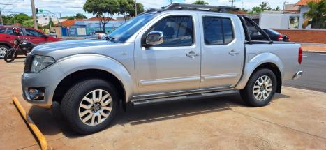 NISSAN Frontier 2.5 SL 4X4 TURBO DIESEL CABINE DUPLA AUTOMTICO, Foto 3