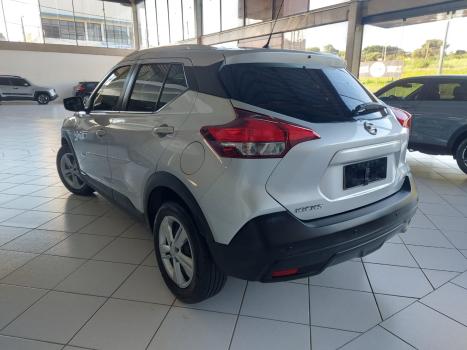 NISSAN Kicks 1.6 16V 4P FLEXSTART S, Foto 4