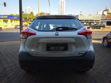 NISSAN Kicks 1.6 16V 4P FLEXSTART S, Foto 4