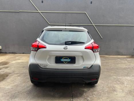 NISSAN Kicks 1.6 16V 4P FLEXSTART S X-TRONIC AUTOMTICO CVT, Foto 2