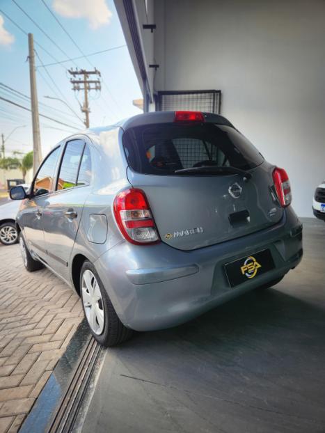 NISSAN March 1.0 12V 4P S FLEX, Foto 8