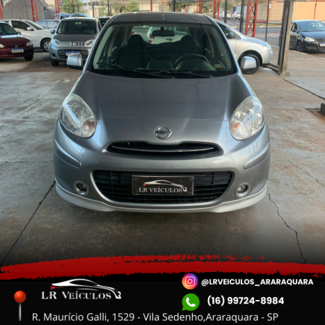 NISSAN March 1.6 16V 4P SR FLEX, Foto 6