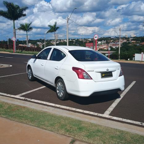 NISSAN Versa Sedan 1.6 16V 4P FLEX S, Foto 10