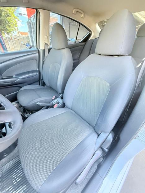 NISSAN Versa Sedan 1.6 16V 4P FLEX SL, Foto 13