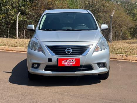 NISSAN Versa Sedan 1.6 16V 4P FLEX SV, Foto 1