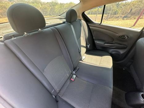 NISSAN Versa Sedan 1.6 16V 4P FLEX SV, Foto 3